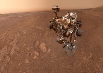 Rover Curiosity operating on Mars. Credits: NASA/JPL-Caltech/MSSS.