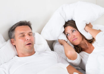 pillow eliminates noise snoring